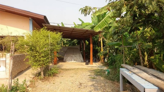 ขายบ้านพร้อมที่ดิน สวนผลไม้และสวนผักตามฤดูกาล ตำบลบ้านเหล่า อำเภอสูงเม่น จังหวัดแพร่ เนื้อที่ 4 ไร่ 1งาน 43 ตารางวา