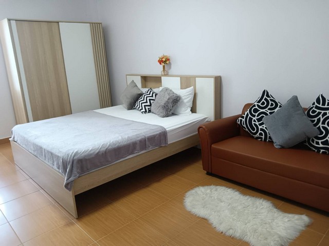 ID :  2271 ขายด่วน condominium พัฒนาการ ไลฟ์ คอมเพล็กซ์ ไม่ไกลจาก รถไฟฟ้า BTS อ่อนนุช 770000 BAHT. 1BR1น้ำ ขนาดเท่ากับ 25 ตร.-ม. GOOD!