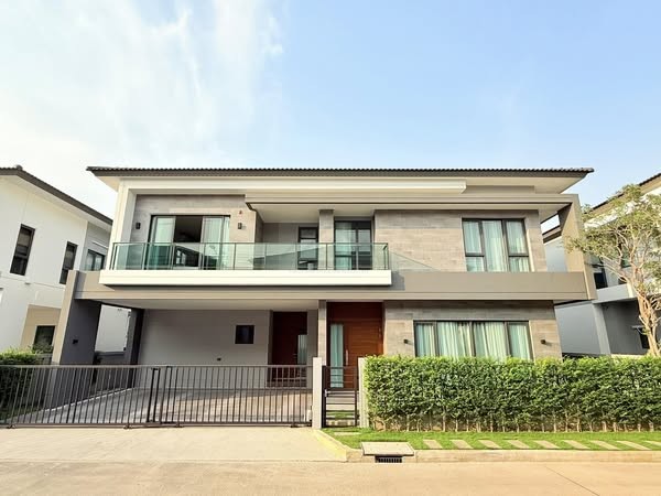 ให้เช่าบ้านเดี่ยวหรู 2 ชั้น 76 ตรว 315 ตรม. 4 ห้องนอน The City Bangna ใกล้เมกะบางนา หน้าบ้านทิศใต้ 