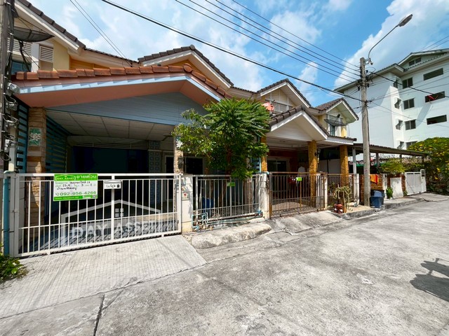 ขายทาวน์โฮม 2 ชั้น หมู่บ้าน พฤกษา วิลล์ 28 บางใหญ่-ซอยแก้วอินทร์ เนื้อที่ 23.9 ตร.ว. ขายเพียง 2,590,000 ล้านบาท