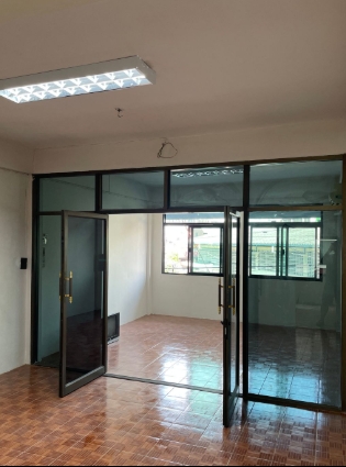 ให้เช่าอาคาร4 ชั้น 2 คูหา ตลาดเสริมเพิ่มพูน ใกล้สนามบินดอนเมือง BTSสายสีแดง ตลาดสี่มุมเมือง