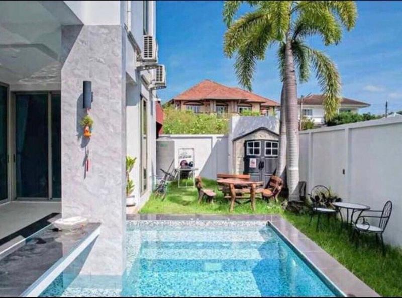 คุ้มสุดๆ ขายวิลล่าหรู 6.5 ล้าน 60 ตรว. #สันทราย #สไตล์โมเดิร์น โปร่งโล่งสบาย บรรยกาศดี ในแหล่งชุมชน #ซื้ออยู่เองหรือปล่อยเช่าได้