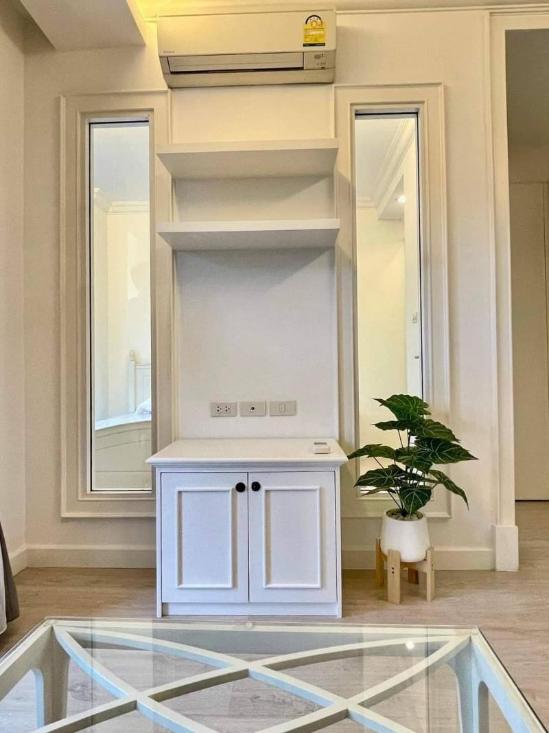 ลดราคาขาย 2.35 ล้าน 34 ตรม. #TheSpring Condo #ติดห้างเซ็นทรัลเฟสเชียงใหม่ 5 นาทีเดินถึงห้าง #เฟอร์นิเจอร์ครบ #หิ้วกระเป๋าพร้อมเข้าอยู่ได้เลย