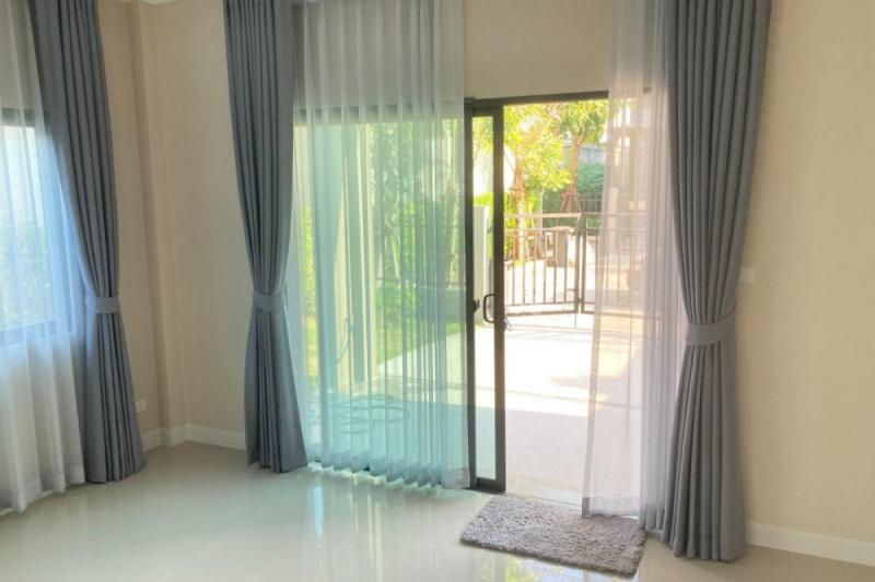 วี คอมพาวด์ ราชพฤกษ์-ปิ่นเกล้า [V Compound Ratchapruek-Pinklao]