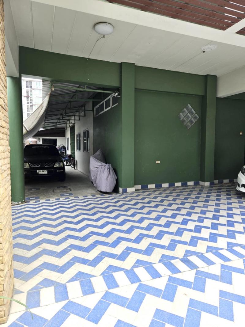 โฮมออฟฟิศ 4 ชั้น ทำเลซอยศรีนครินทร์ 15  ตอบโจทย์ธุรกิจและการอยู่อาศัย พร้อมพื้นที่ใช้สอยกว้างขวาง