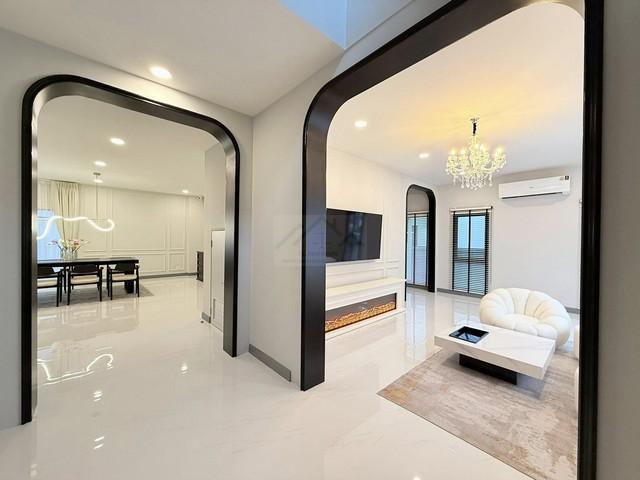 ให้เช่าบ้านเดี่ยว 2 ชั้น 76 ตรว. โครงการ The City Bangna ใกล้เมกะบางนา บ้านหันทิศใต้ ไม่มีสายไฟหน้าบ้าน