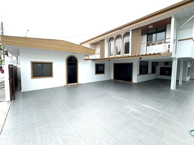 ให้เช่าบ้านเดี่ยว2ชั้นหลังมุม 405 ตร.ม.ย่านสุทธิสารลาดพร้าว48ใกล้MRTภาวนา,MRTสุทธิสาร