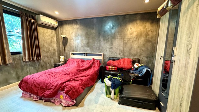 บ้านเดี่ยว โครงการ สนามกอล์ฟ นอร์ธเทิร์น รังสิต - วังน้อย หลังมุม