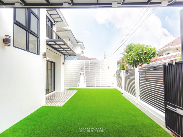 ขายบ้านเดี่ยว 52 ตรว หมู่บ้านรัชดา 3 ลาดพร้าว 80 รีโนเวทใหม่ สไตล์ Modern Luxury เรียบหรู ดูแพง