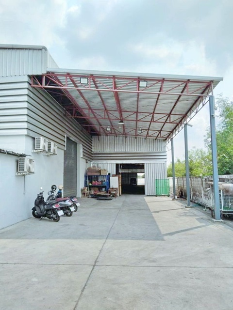 APL สุวรรณภูมิ 2.4 กม.ให้เช่าโกดังคลังสินค้า พร้อมออฟฟิตสร้างใหม่ ติดถนนมอเตอร์เวย์  1 น้ำ 325 ตร.วา. 300-1,300 ตร..ม ตลาดหัวตะเข้ 2.5 กม.