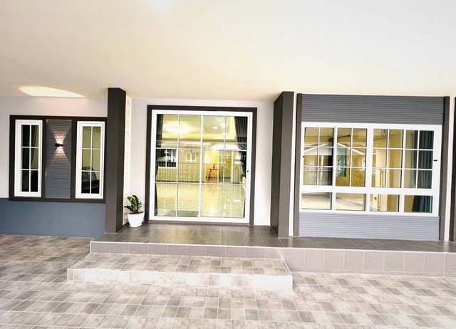 ขายบ้านนาป่าชลบุรี บ้านเดี่ยวปรารถนานาป่า  ท้องคุ้ง นาป่า ชลบุรี พื้นที่ 46  ตรว  3 ห้องนอน 2 ห้องน้ำ 1 ห้องครัว