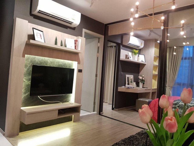 Rhythm Ekamai spacious private clean 17th floor BTS Ekkamai