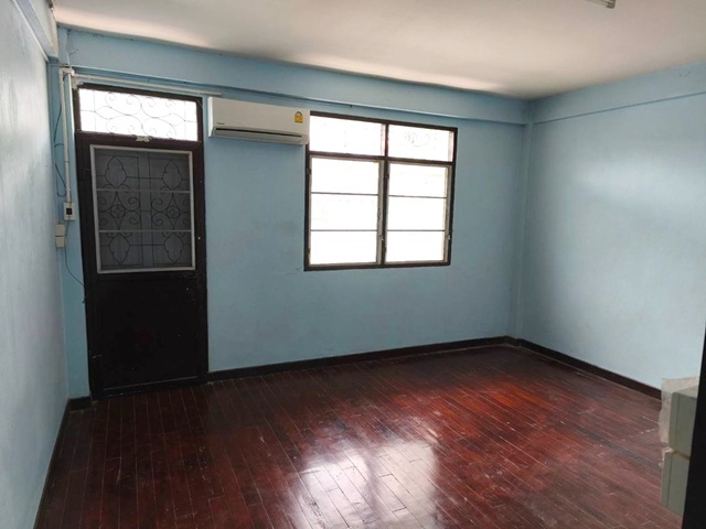 วชิรธรรมสาธิต36-42 เซ็นทรัลบางนา 1.8 กม.ให้เช่าทาว์นเฮ้าส์ 2 ชั้น หลังมุม 25 ตร.วา.BTS อุดมสุข 2 กม. 200 ตร.ม. ทำเลดี  2 นอน 2 น้ำ