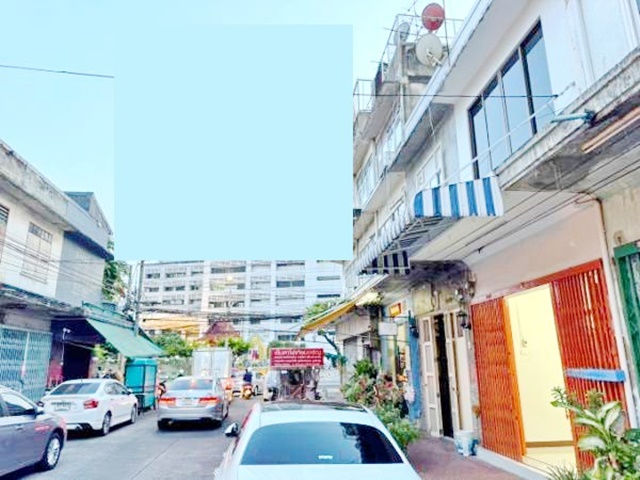 MRT วัดมังกร 600ม.  ขาย ให้เช่า อาคารพาณิชย์ 2 ชั้น ตกแต่งใหม่ ทำเลทอง  โรงพยาบาลกลาง 100ตรม. 14ตรว.   MRTสามยอด700ม.