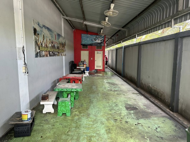 ให้เช่าโกดัง 850 ตรเมตร ออฟฟิศ 3 ชั้น 600 ตารางเมตร  ต.สวนหลวง อำเภอกระทุ่มแบน