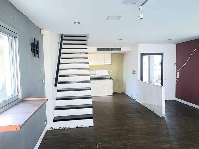 ให้เช่าบ้าน 3 หลัง ในพื้นที่เดียวกัน ขนาด 200 ตารางวา  สุขุมวิท 93