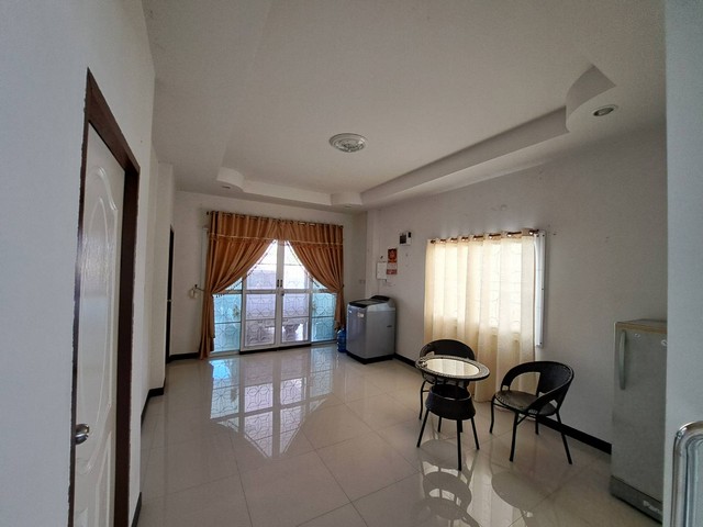 บ้านเดี่ยว พร้อมที่ดิน 33.2 ตร.วา แม่น้ำคู้ซอย 2 ต.แม่น้ำคู้ อ.ปลวกแดง จ.ระยอง