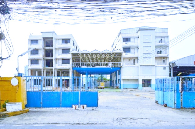 เซ็นทรัล ลาดพร้าว 1.3 กม ให้เช่าอาคารสำนักงาน 4 ชั้น ดาดฟ้า 145ตร.วา.รัชดาภิเษก จอดรถ20 คัน BTS ห้าแยกลาดพร้าว 1.4 กม. 1,605ตร.ม.12น้ำ