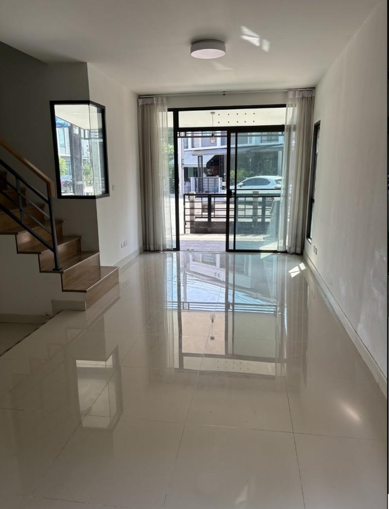 ขายทาวน์เฮ้าส์มือสองบางกรวย จังหวัดนนทบุรี โครงการ Pleno ปิ่นเกล้า-จรัญฯ