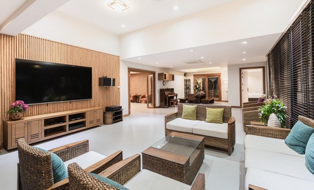 ขายบ้านเดี่ยวสร้างเอง3ชั้นย่านรามอินทราวัชรพลเลียบด่วนสุขาภิบาล5เขตบางเขน พร้อมสระว่ายน้ำพร้อมอยู่