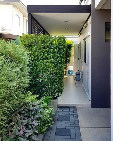 ให้เช่าบ้านเดี่ยว 2 ชั้น โครงการมัณฑนา เลค วัชรพล โซนทะเลสาบ ติดถนนสุขาภิบาล5 ใกล้ทางด่วน เข้า-ออกได้หลายทาง