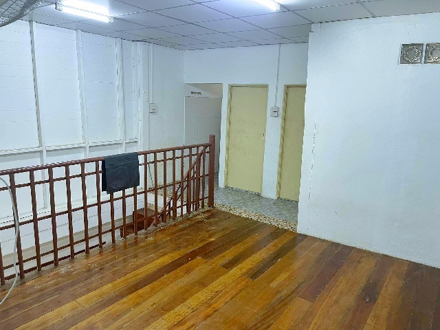 ให้เช่าบ้านเดี่ยว 2 ชั้น เกทเวย์ แอท บางซื่อ 800 ม. MRT บางโพ 700 ม.  32 ตร.วา.242 ตร.ม.8 นอน 5น้ำ ย่านพระราม 7 บางโพ