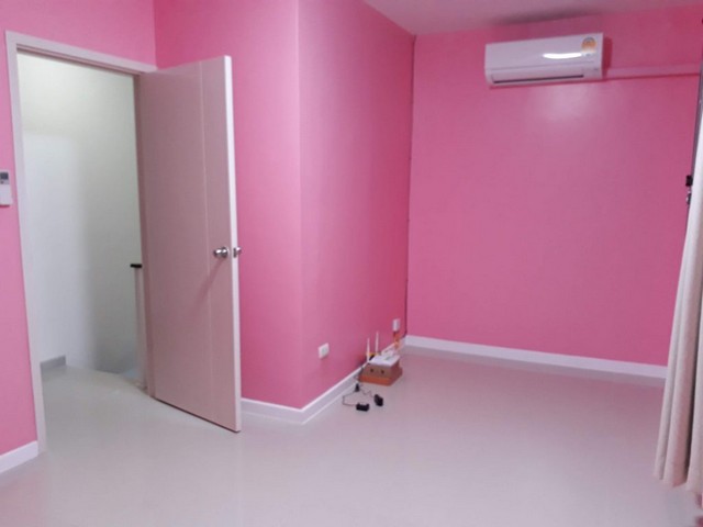 ขายทาวน์โฮม2ชั้น รีโนเวทแล้วทั้งหลัง หมู่บ้านพฤกษา 77/2 สุขสวัสดิ์-กาญจนาภิเษก