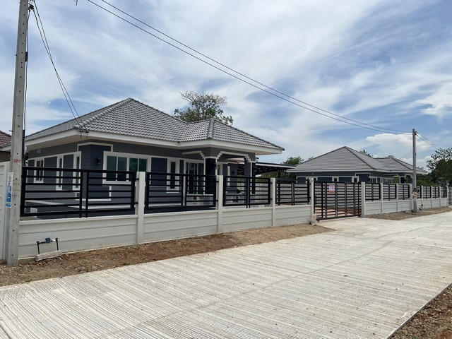 [ขาย] บ้านเดี่ยวชั้นเดียว | 100 ตร.ว. | 3 ห้องนอน | บ้านกุ่ม เพชรบุรี | 2.89 ล้านบาท เจ้าของขายเอง - พร้อมอยู่