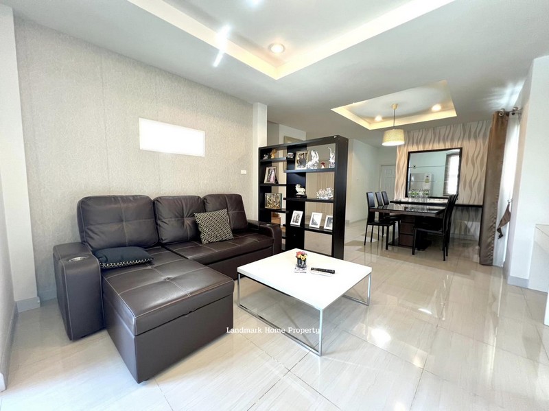 LM24-0334 ขายบ้านเดี่ยว 2 ชั้น สิริวลัย รังสิต คลอง1 เนื้อที่ 51.4 ตรว 4นอน 3น้ำ หลังบ้านไม่ติดใคร ทำเลดี ใกล้ฟิวเจอร์พาร์ครังสิต