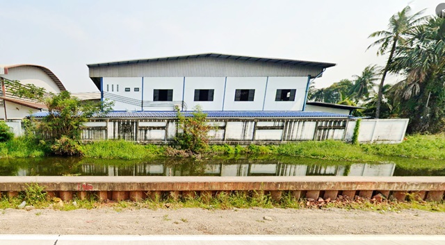 ซีเจ ตลาดแครายพลาซ่า 4.3 กม.บางน้ำจืด 2.0 กม. ให้เช่า-ขายโกดัง เกือบไร่ สำนักงาน 2 ชั้น 5 นอน ทันสมัย อากาศดี ม.ธนบุรี 8.1 กม.1,160 ตร.ม.