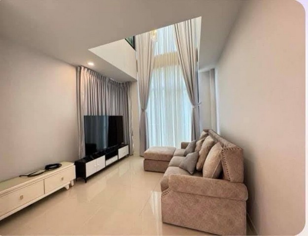 ให้เช่าบ้านเดี่ยว เดอะซิตี้ รามอินทรา2 5 ห้องนอน มีห้องแม่บ้าน รับต่างชาติ ยินดีรับเลี้ยงสัตว์