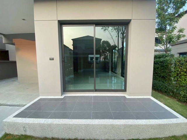 ขายบ้านแฝด หลังมุม โครงการวี คอมพาวด์ ราชพฤกษ์-ปิ่นเกล้า พร้อมเฟอร์ครบ ใกล้เซ็นทรัล เวสต์วิลล์