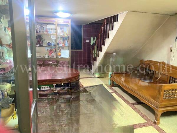 P2 ตึกแถว 5 ชั้น ตรงข้าม ไอคอนสยาม เจริญนคร 8 ติด BTS เจริญนคร