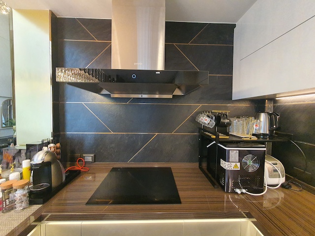 BH3555 ขายหรือให้เช่า ทาวน์โฮมหรู 3.5 ชั้น โฮมออฟฟิศสไตล์โมเดิร์น ใจกลางลาดพร้าว – โชคชัย 4 พื้นที่ใหญ่ พร้อมอยู่