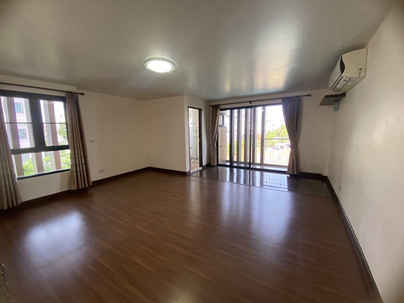 BH3554 ให้เช่าอาคารสำนักงาน 3 ชั้น ขนาดใหญ่ ตกแต่งพร้อมใช้งาน ใกล้สนามบินดอนเมือง ซอยประชาอุทิศ 15