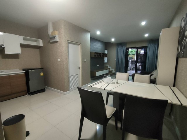 ขายพร้อมผู้เช่าทาวน์โฮม 3 ชั้น ม.ซิกเนเจอร์ เพชรเกษม 69 Built-in สวยพร้อมเฟอร์นิเจอร์