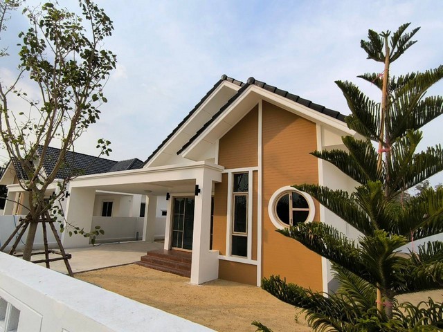 ขายบ้านเดี่ยวชั้นเดียว 67.9 ตร.วา  หมู่บ้านพุทธศิริ  โครงการใหม่ แบบนอร์ดิก ทันสมัย  ติดสวนพุทธมณฑลสวนสุขภาพ  บ้านแพ้ว  ZW539