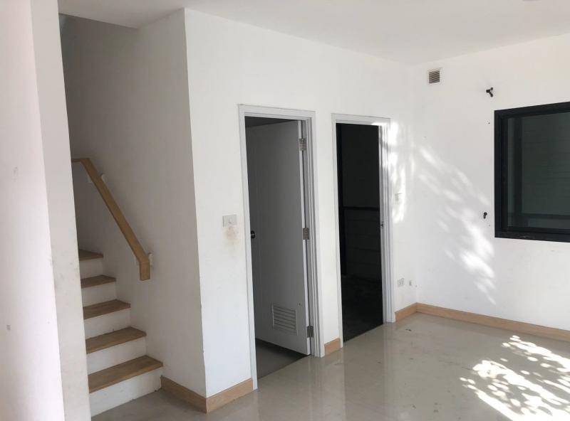 ขายทาวน์เฮ้าส์มือสองบางปะกง จังหวัดฉะเชิงเทรา โครงการ ศิวาลัย บางสมัคร