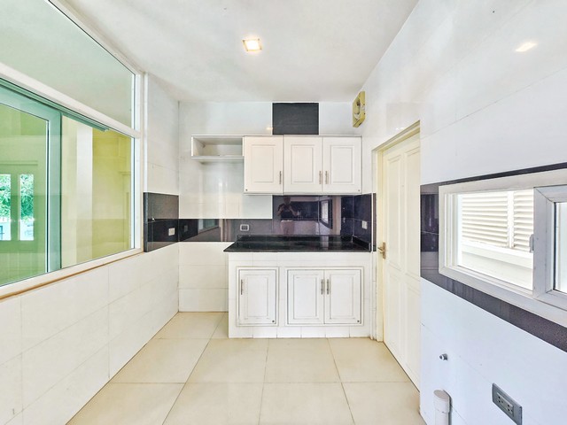 บ้าน คาซ่า เลเจ้นด์ ราชพฤกษ์ ปิ่นเกล้า ขนาดพื้นที่ 65 ตาราง.วา 4BEDROOM4BATHROOM   คุ่มค่า บ้านต้นโครงการ ใกล้คลับเฮ้าส์ หน้าบ้านหันทิศเหนือ รับลมเย็นตลอดทั้งปี