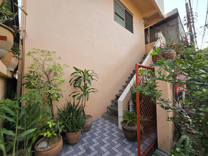 ขายบ้านเช่า 2 ชั้น + ดาดฟ้า ซอยรามอินทรา 86 ใกล้รถไฟฟ้า  ผู้เช่าเต็มตลอด กำไรทันที!