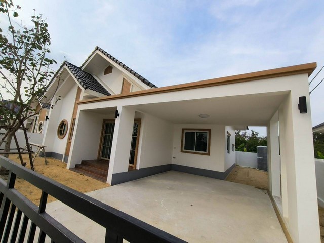 ขายบ้านเดี่ยวชั้นเดียว 68 ตร.วา หมู่บ้านพุทธศิริ โครงการใหม่ แบบนอร์ดิก  บ้านแพ้ว  สมุทรสาคร  ZW540