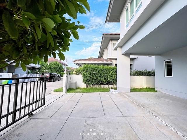 ให้เช่าบ้านเดี่ยว 2ชั้น พร้อมเข้าอยู่ หมู่บ้านไลฟ์ บางกอก บูเลอวาร์ด รังสิต