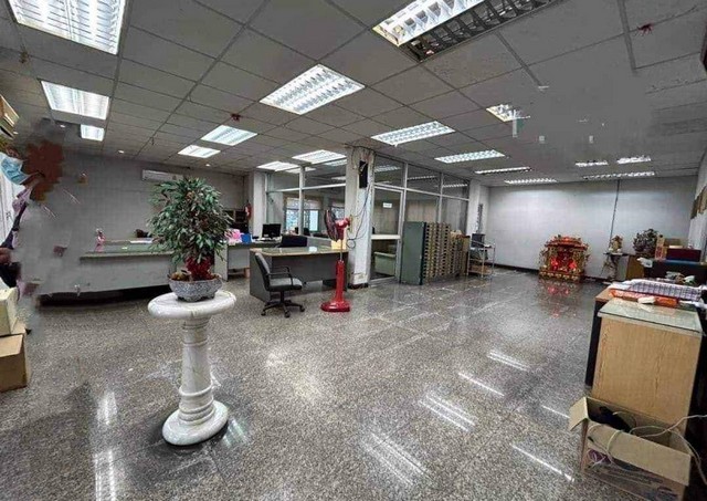 ขายที่ดินโรงงาน​นิคมพัฒนาระยองพร้อมสิ่งปลูกสร้าง บนเนื้อที่ 25​ ไร่ ผังพื้นที่สีม่วงลาย  สามารถขอใบ รง.4 ได้