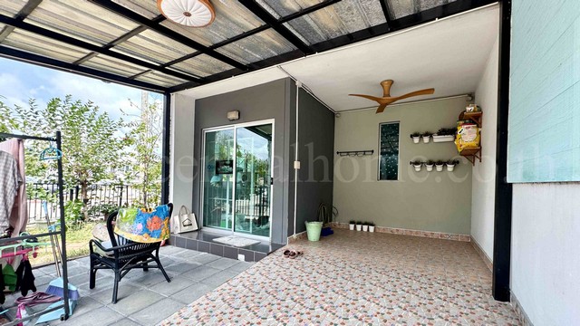 ทาวน์เฮ้าส์ หลังมุม บ้านพฤกษา 87/2 ศรีนครินทร์ - บางนา ราคาถูก