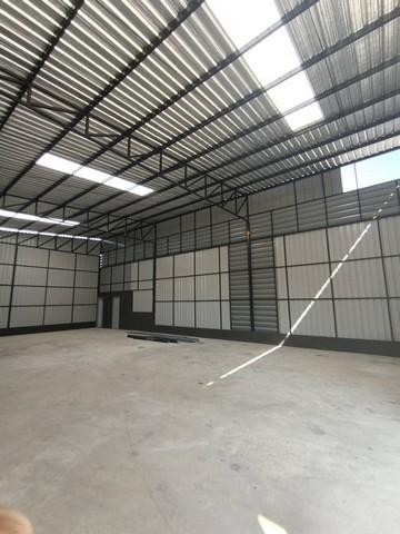 ให้เช่าโกดังใหม่ ขนาด 120 ตรว. พื้นที่ใช้สอย 240 ตรม. ซอยลาดพร้าว 71 ใกล้เซ็นทรัลอีสวิลล์