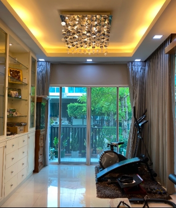  ขายบ้านเดี่ยว 2 หลัง ติดกัน  นารา โบทานิค ศรีนครินทร์