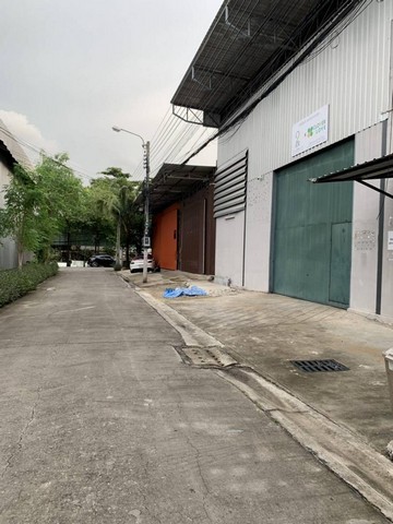 ให้เช่าโกดัง พร้อมออฟฟิศ ขนาด 400 ตรม. ลาดพร้าว 101 โยธินพัฒนา 3 ใกล้ห้าง CDC