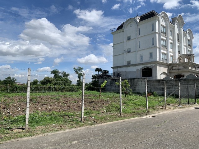 ขายที่ดินแปลงสวย ทำเลดี ย่านชุมชน ใจกลางเมืองกรุงเทพมหานคร