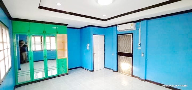 ให้เช่าบ้านเดี่ยว 2 ชั้น 41 ตร.วา.ฟิวเจอร์พาร์ค รังสิต 4.6 กม.220 ตร.ม รร.นานาชาติสยาม 1.4 กม. ตลาดพระรูปคลอง 2 1.8 กม