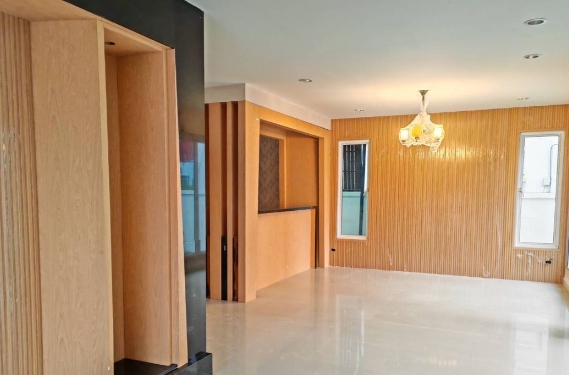 ให้เช่าบ้านเดี่ยวสวย บลูลากูน บางนา วงแหวน ประเวศ เนื้อที่ 77 ตรว